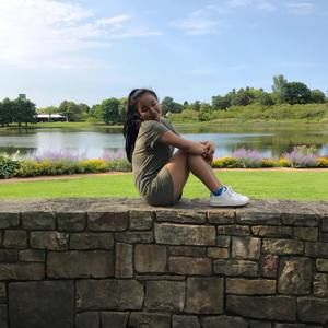 Meet your Posher, Sonam